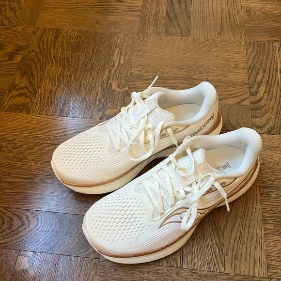 Saucony women’s ride 18 in vanilla sz 8 - Picture 4 of 9